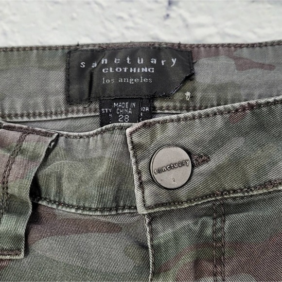 Sanctuary Camo Skinny Pants size 28 - Picture 3 of 12